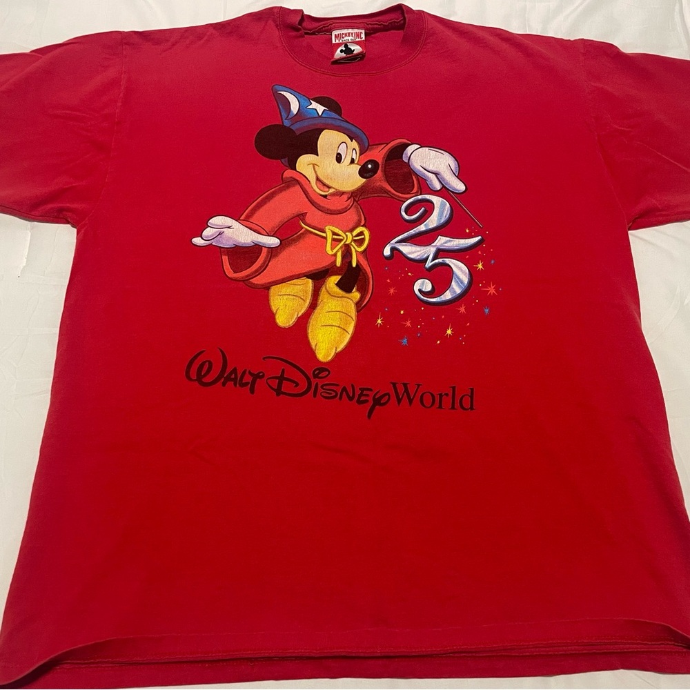 Vintage Walt Disney World 25th Anniversary T-shirt